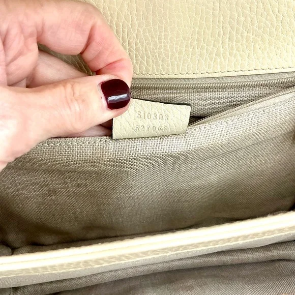 Gucci Cream Leather Shoulder Bag with Gold Hardware - Picture 6 of 10